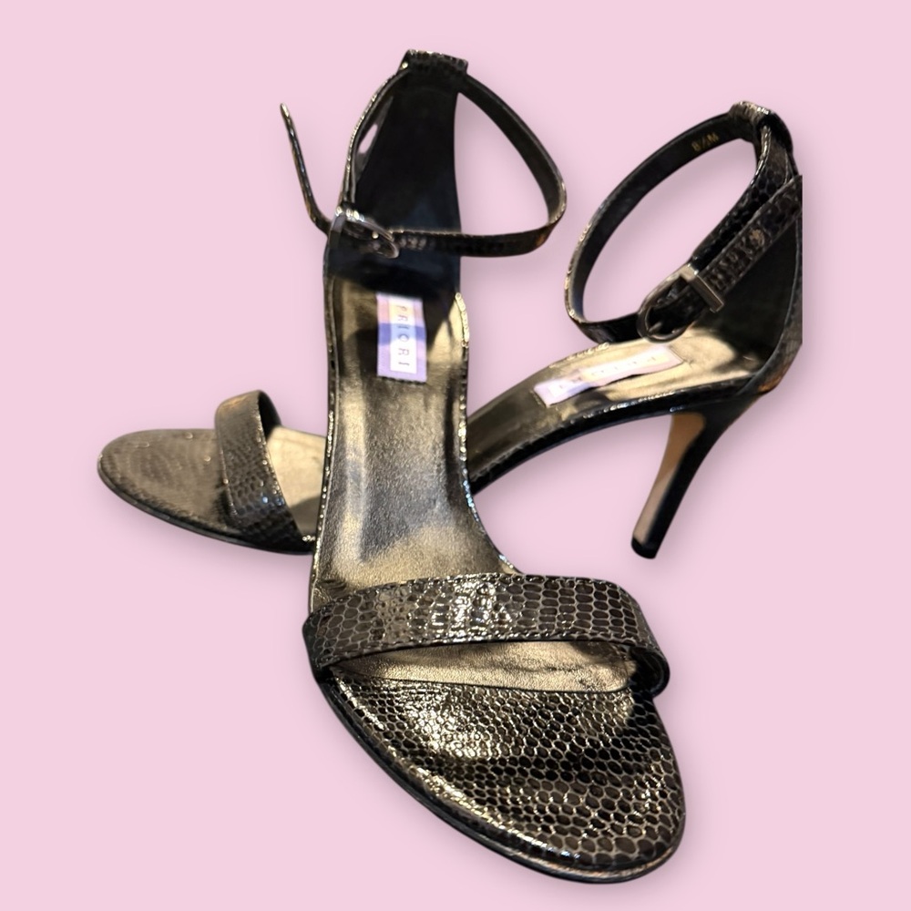 Priori🎀SnakeskinEmbossed🎀AnkleStrapHeels🎀Luxury🎀SZ8.5🎀Retail$229🎀Gorgeous!